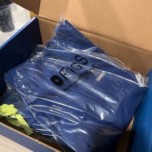 SOLD✨ Figs Electric Blue Scrub Set